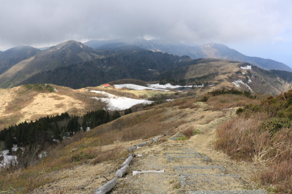 尻立山山頂からの眺め